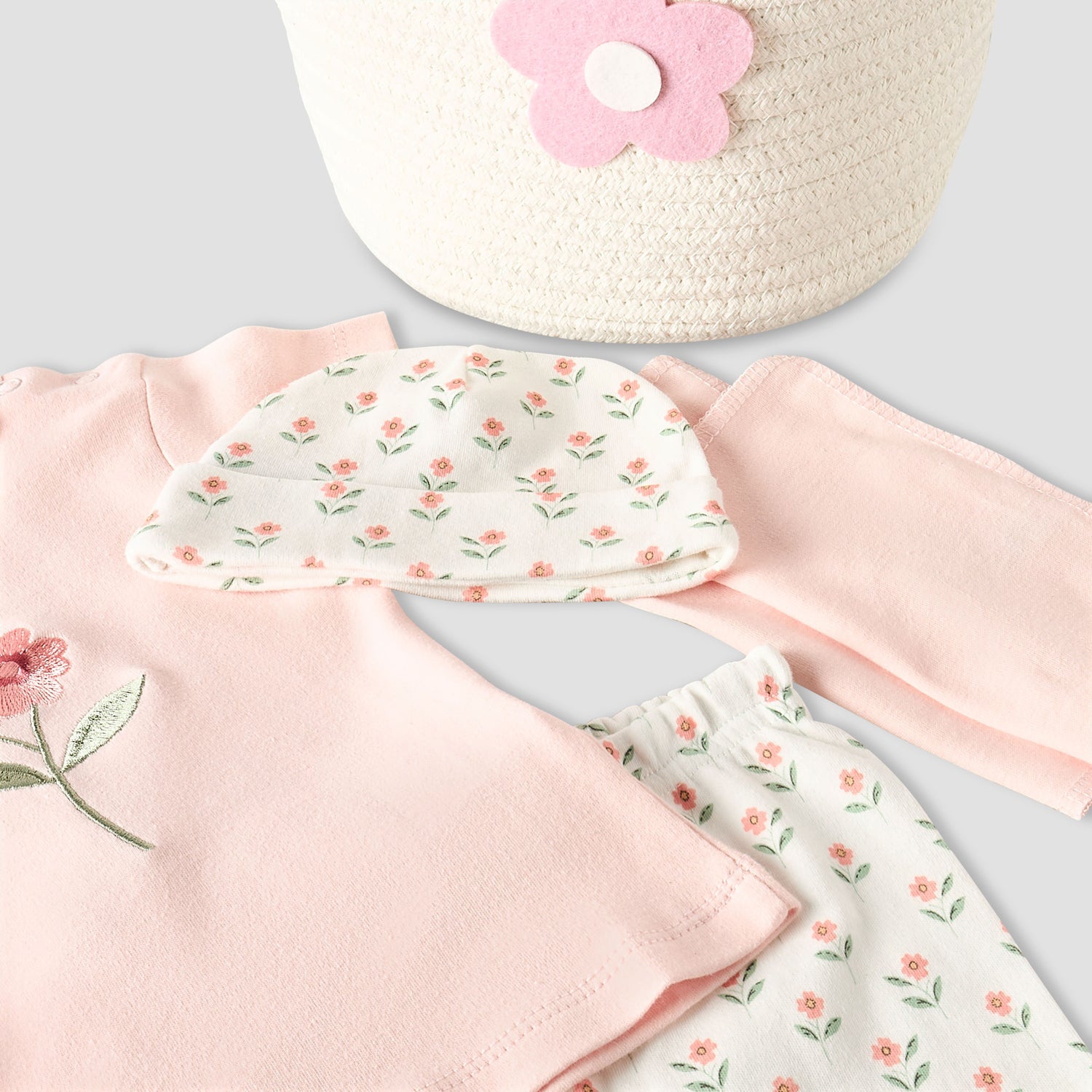 Set of 8 Juniors Clothing Gift Set with Floral Print