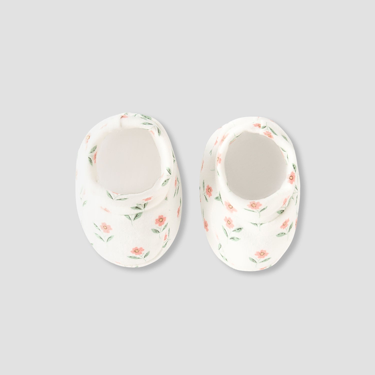 Set of 8 Juniors Clothing Gift Set with Floral Print