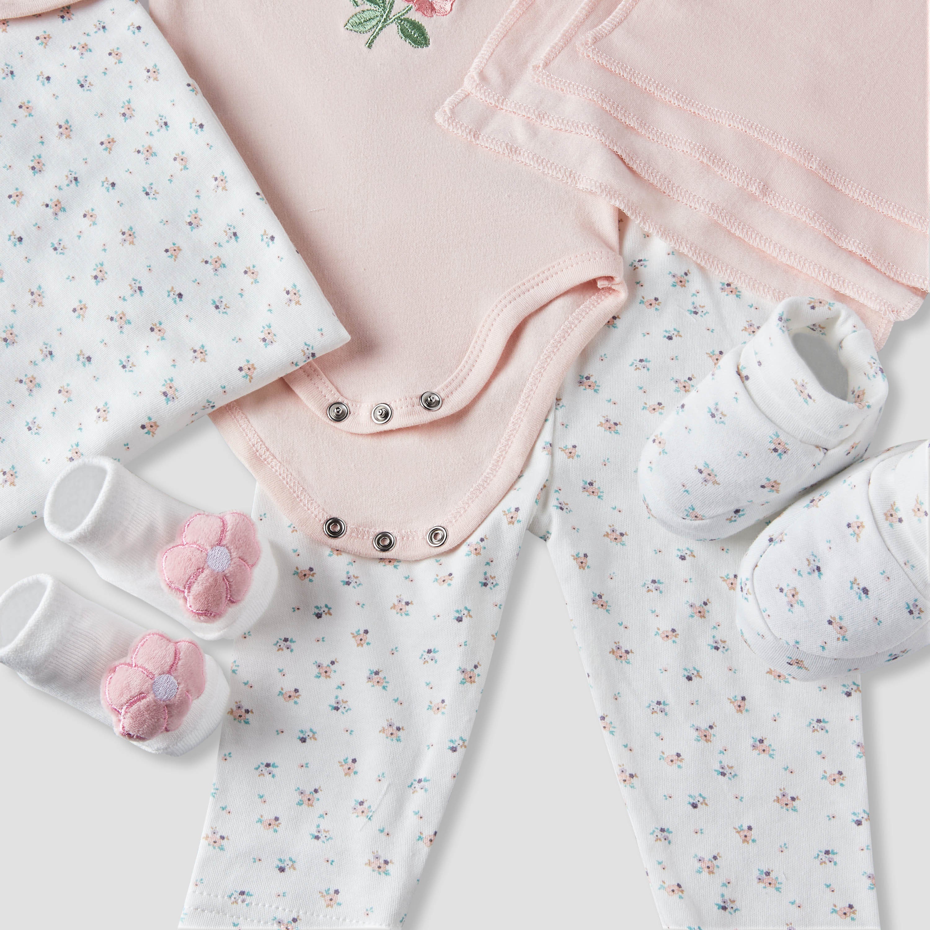 Set of 11 Juniors Clothing Gift Set with Floral Print