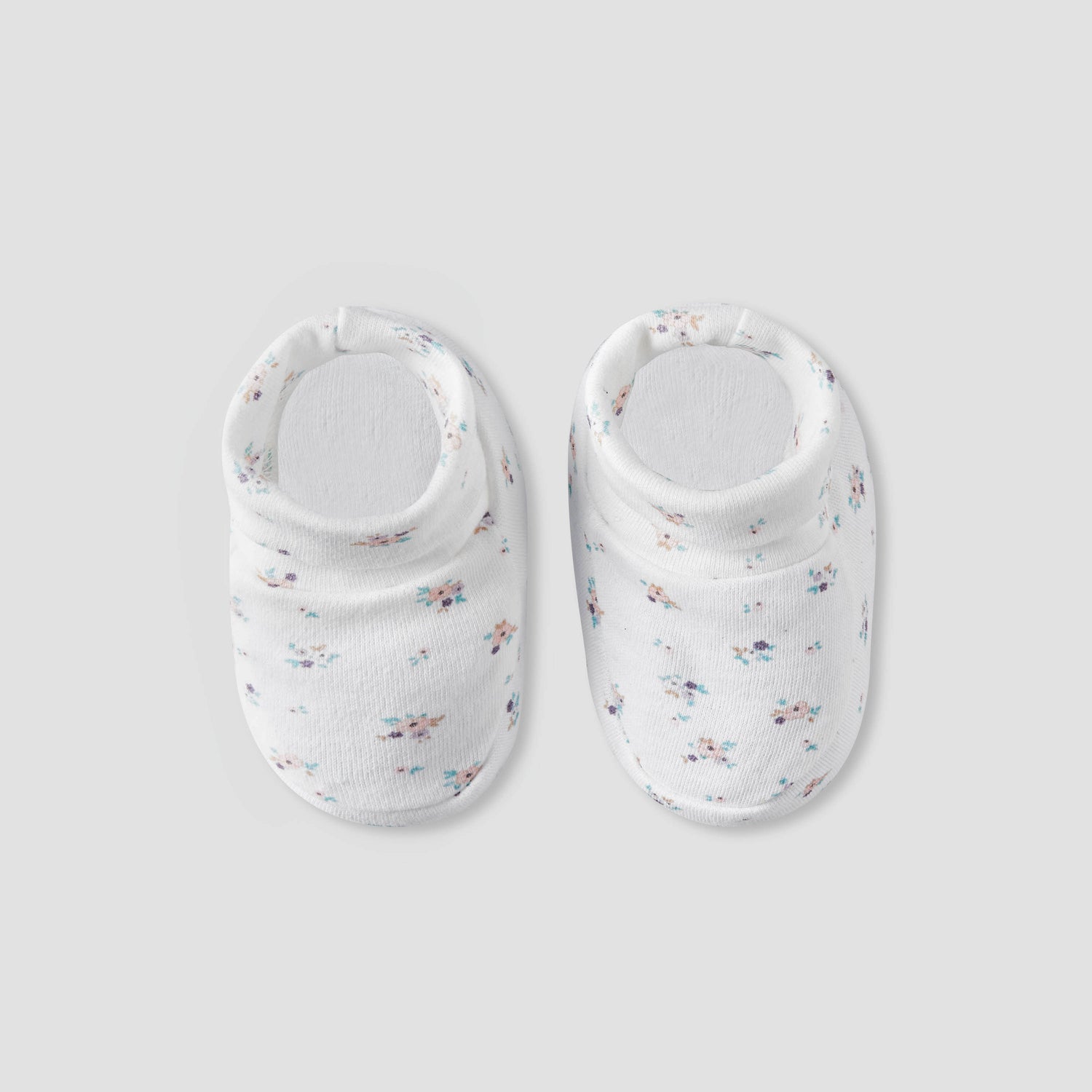 Set of 11 Juniors Clothing Gift Set with Floral Print