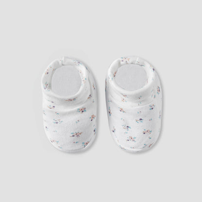 Set of 11 Juniors Clothing Gift Set with Floral Print