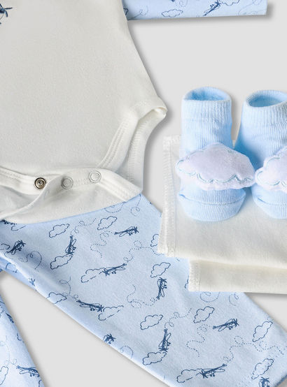 Set of 11 Juniors Clothing Gift Set with Aeroplane Print-baby-boys-clothing-setsandcoords-image-16