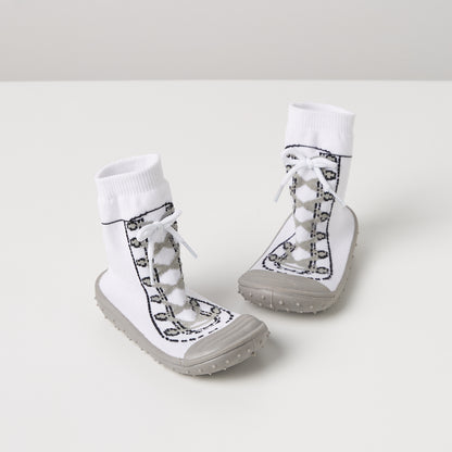 Juniors Textured Slip-On Booties