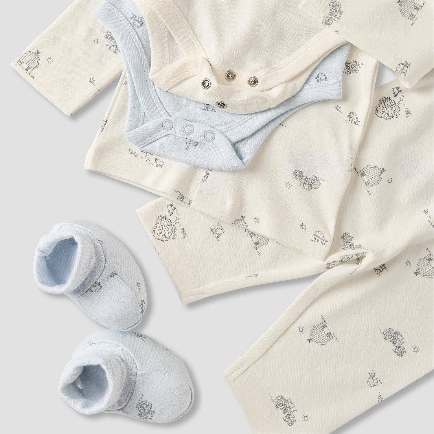 Set of 8 Juniors Clothing Gift Set with Barnyard Print