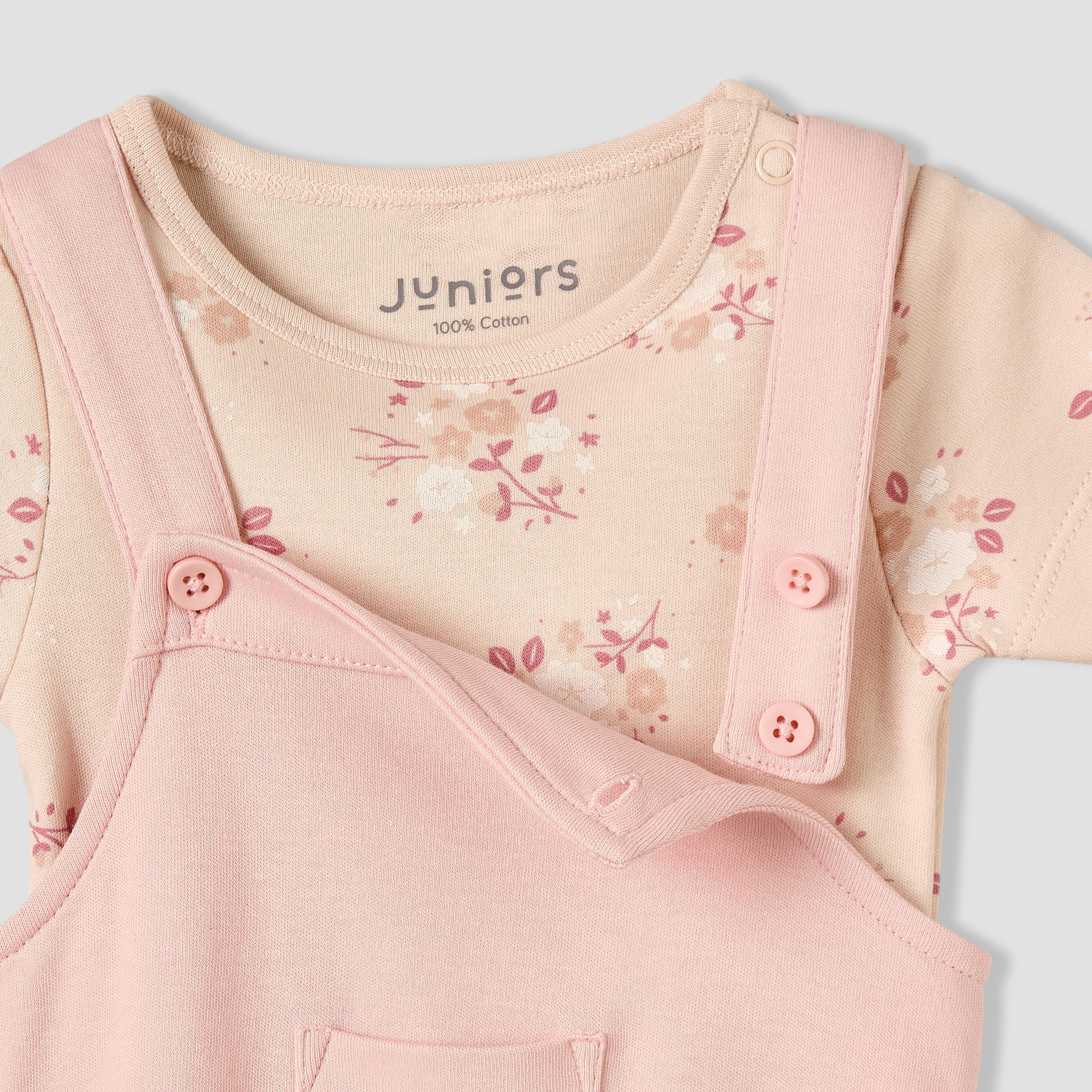 Juniors Round Neck Short Sleeves T-shirt and Dungaree Set with Floral Print