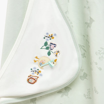 Juniors Receiving Blanket with Floral Embroidery