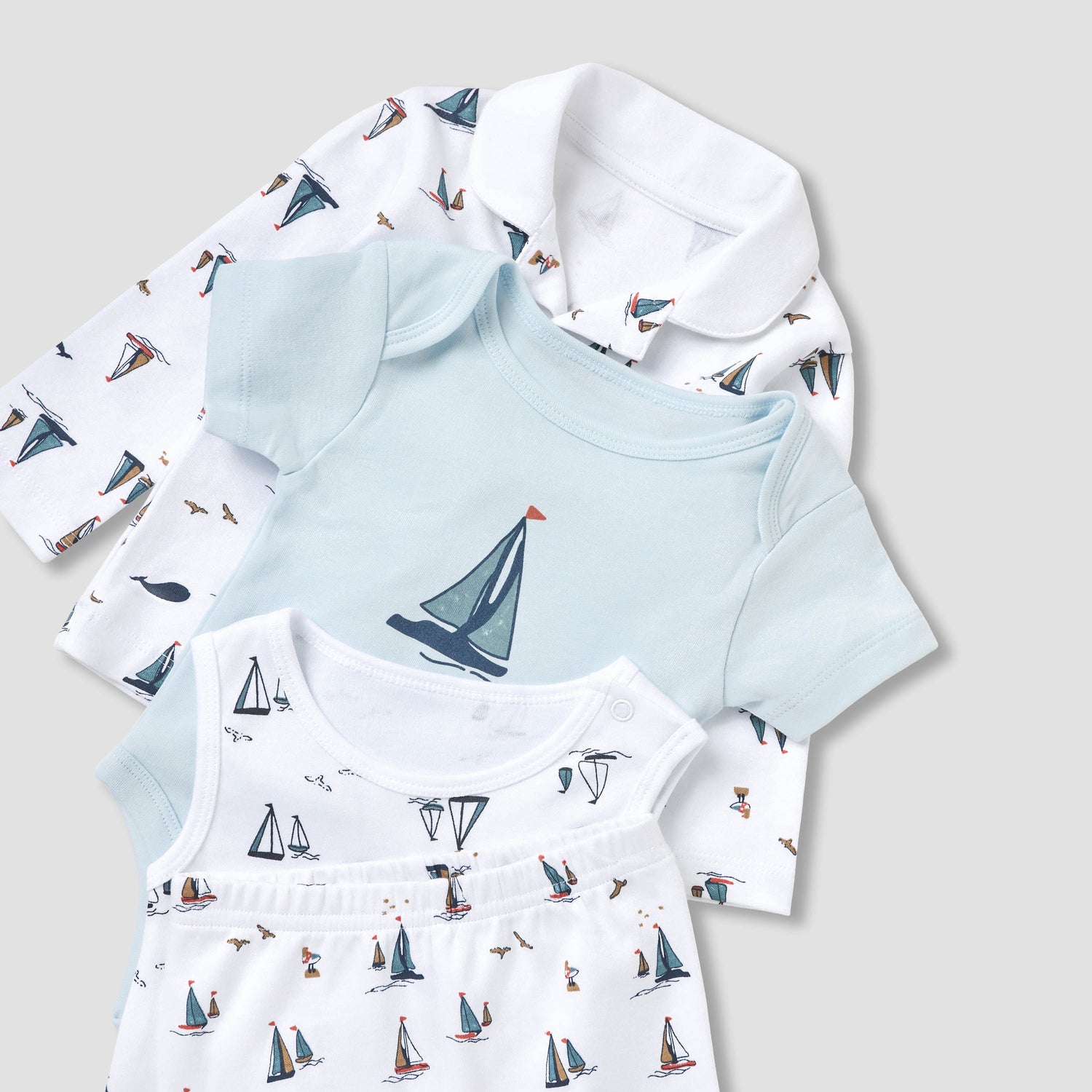 Set of 8 Juniors Clothing Gift Set with Sailboat Print