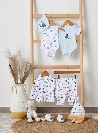 Set of 8 Juniors Clothing Gift Set with Sailboat Print-baby-boys-clothing-setsandcoords-image-13