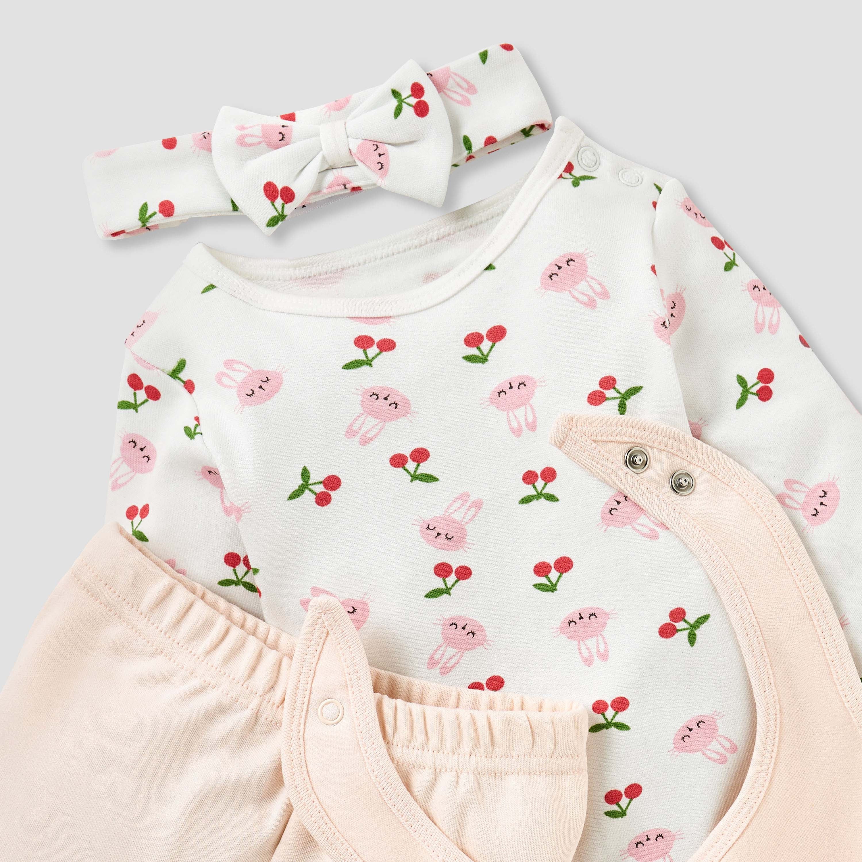 Juniors 4-Piece Bunny Print Clothing Set