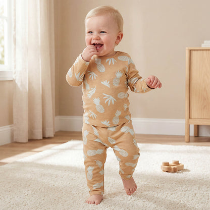 Juniors All-Over Pineapple Print T-shirt and Pyjama Set