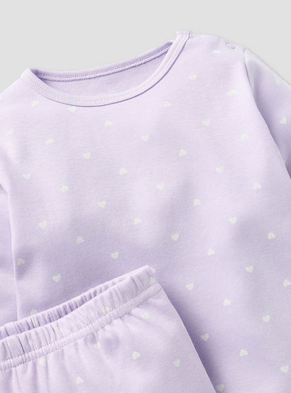 Juniors All-Over Heart Print Long Sleeves T-shirt and Elasticated Pyjama Set-baby-girls-clothing-nightwear-pyjamasets-image-4