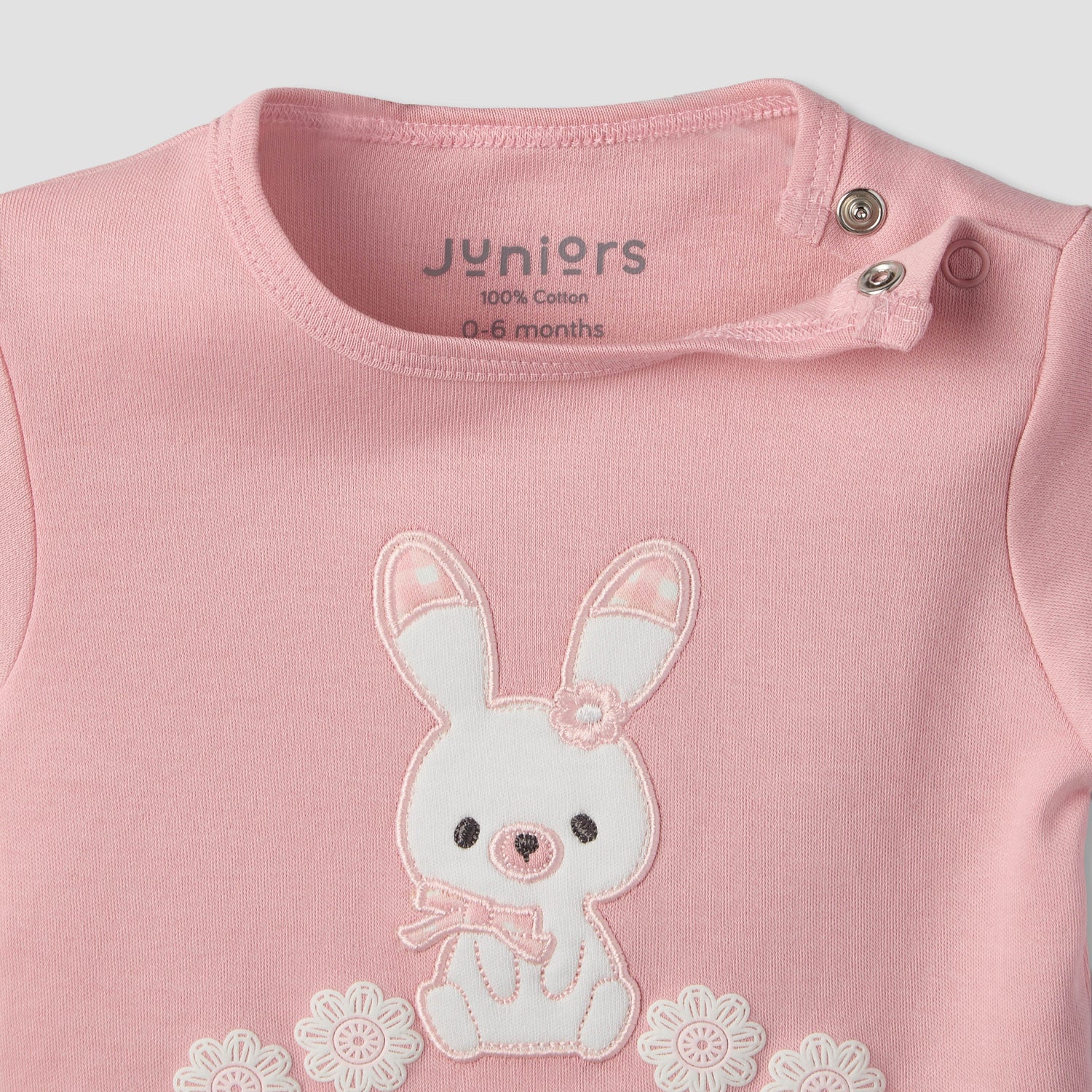 Juniors Crew Neck Short Sleeves T-shirt and Shorts Set with Bunny Applique