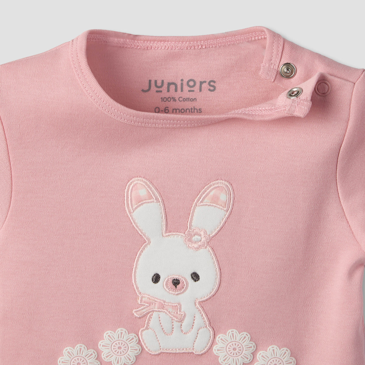 Juniors Crew Neck Short Sleeves T-shirt and Shorts Set with Bunny Applique
