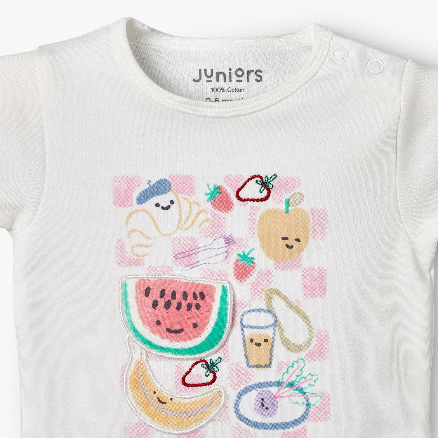 Juniors Crew Neck Short Sleeves T-shirt and Shorts Set with Food Print
