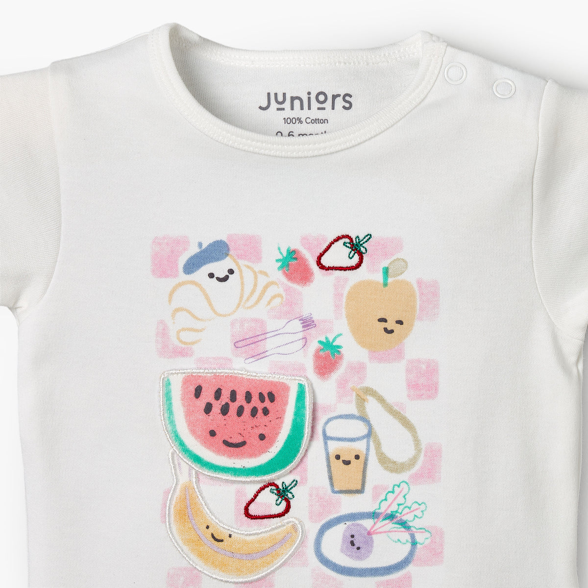 Juniors Crew Neck Short Sleeves T-shirt and Shorts Set with Food Print
