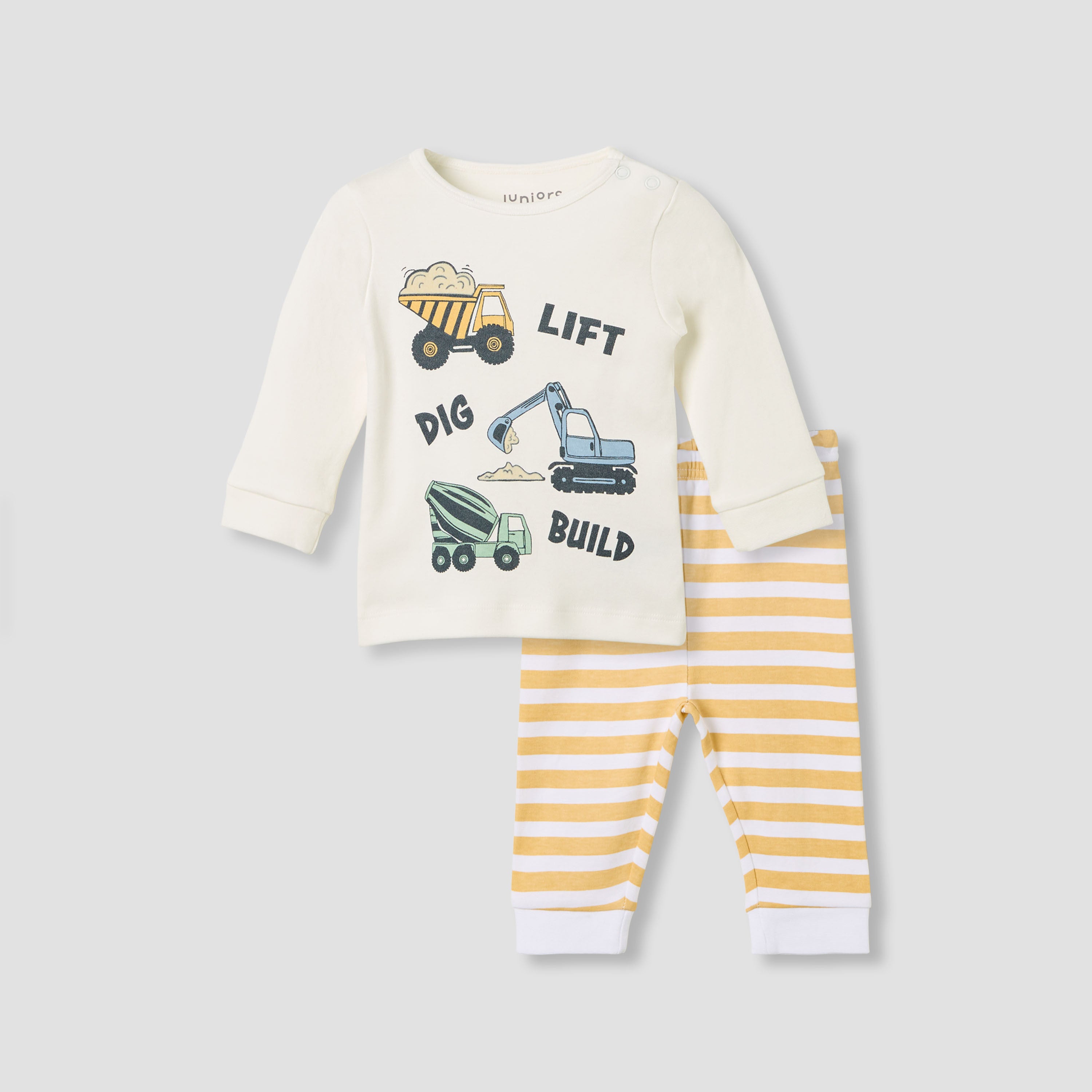 Juniors Tractor Print T-shirt and Pyjama Set