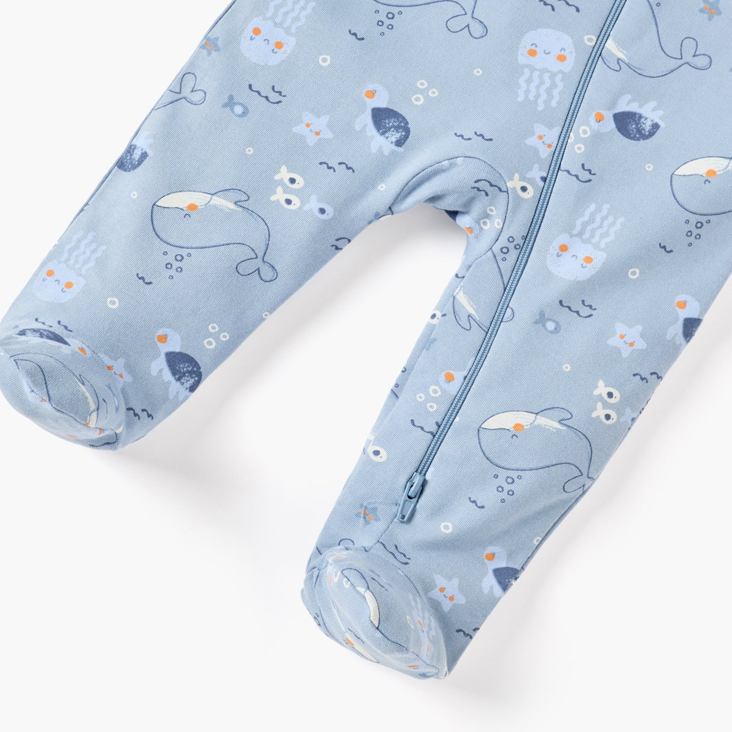 Juniors Whale Print Sleepsuit with Zip Closure and Long Sleeves