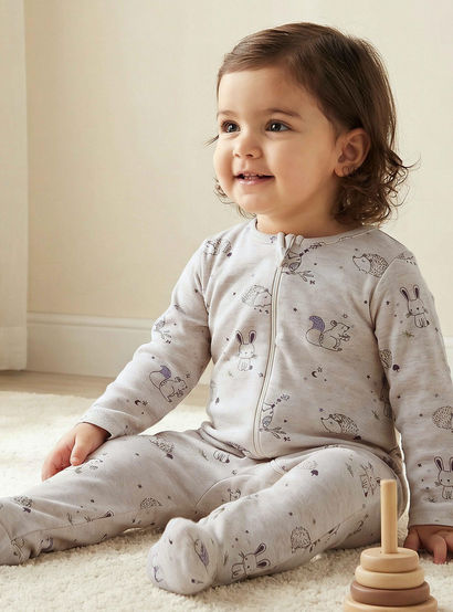 Juniors Printed Sleepsuit with Long Sleeves and Zip Closure-baby-boys-clothing-nightwear-sleepsuits-image-1