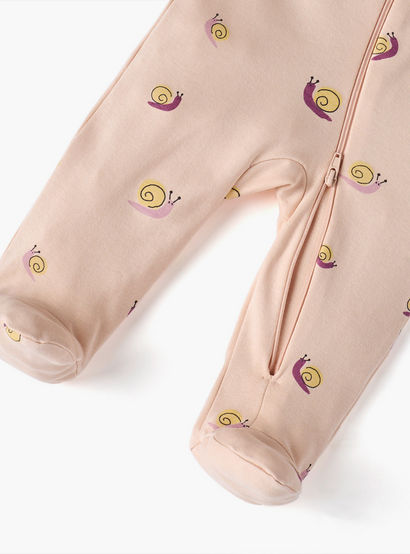 Juniors Snail Print Sleepsuit with Long Sleeves and Zip Closure-baby-boys-clothing-nightwear-sleepsuits-image-4