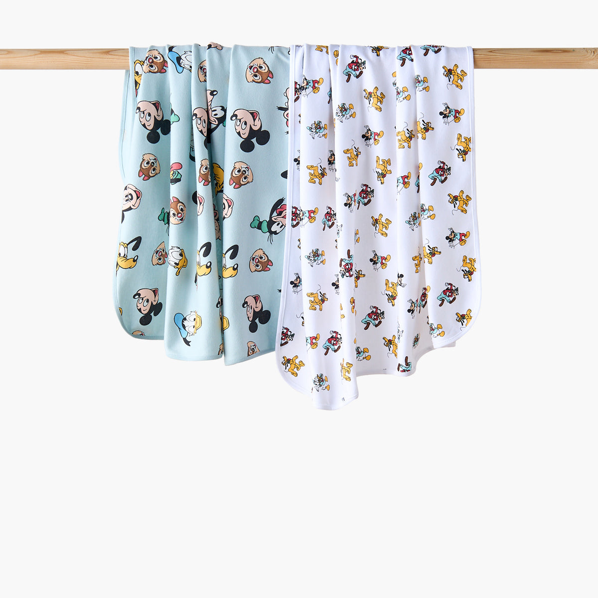 Pack of 2 Disney Receiving Blanket with Mickey Mouse and Friends Print
