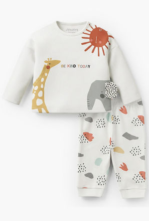 Juniors Cotton Round Neck Long Sleeves Pyjama Set with Safari Applique Detail
