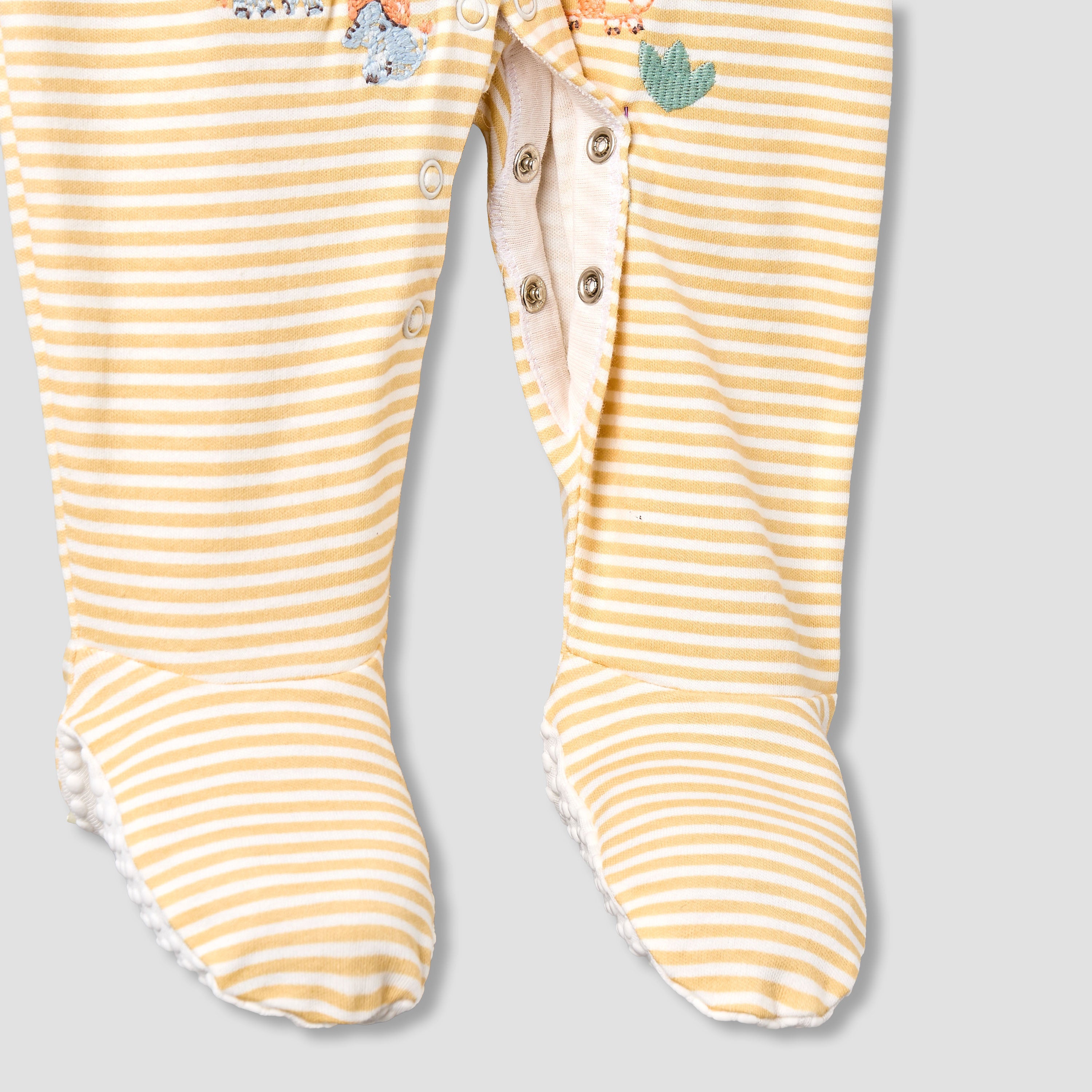 Pack of 3 Juniors Cotton Round Neck Long Sleeves Sleepsuit with Fun Print
