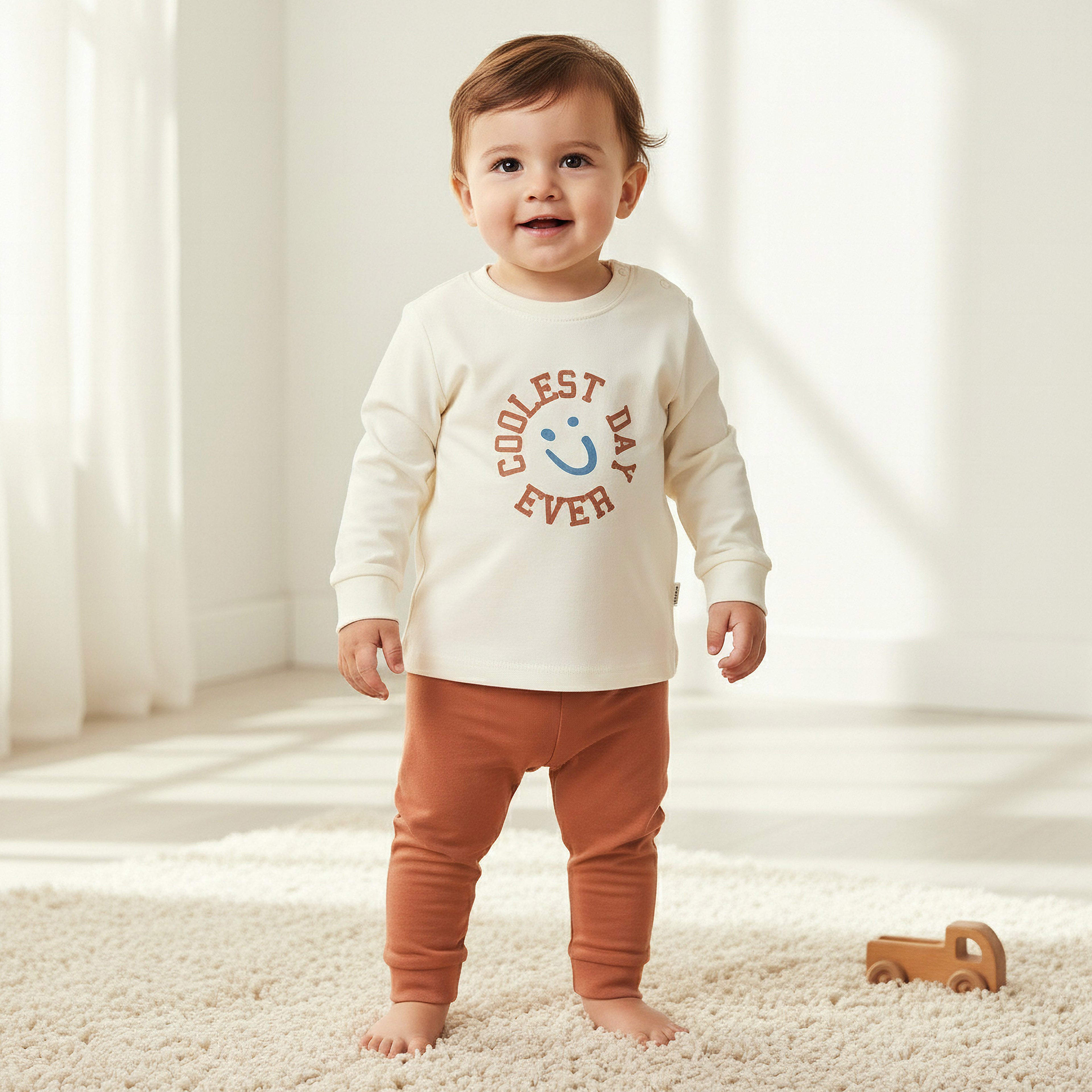 Juniors Cotton Crew Neck Long Sleeves Pyjama Set with Print - Multicolour / 18-24 mths