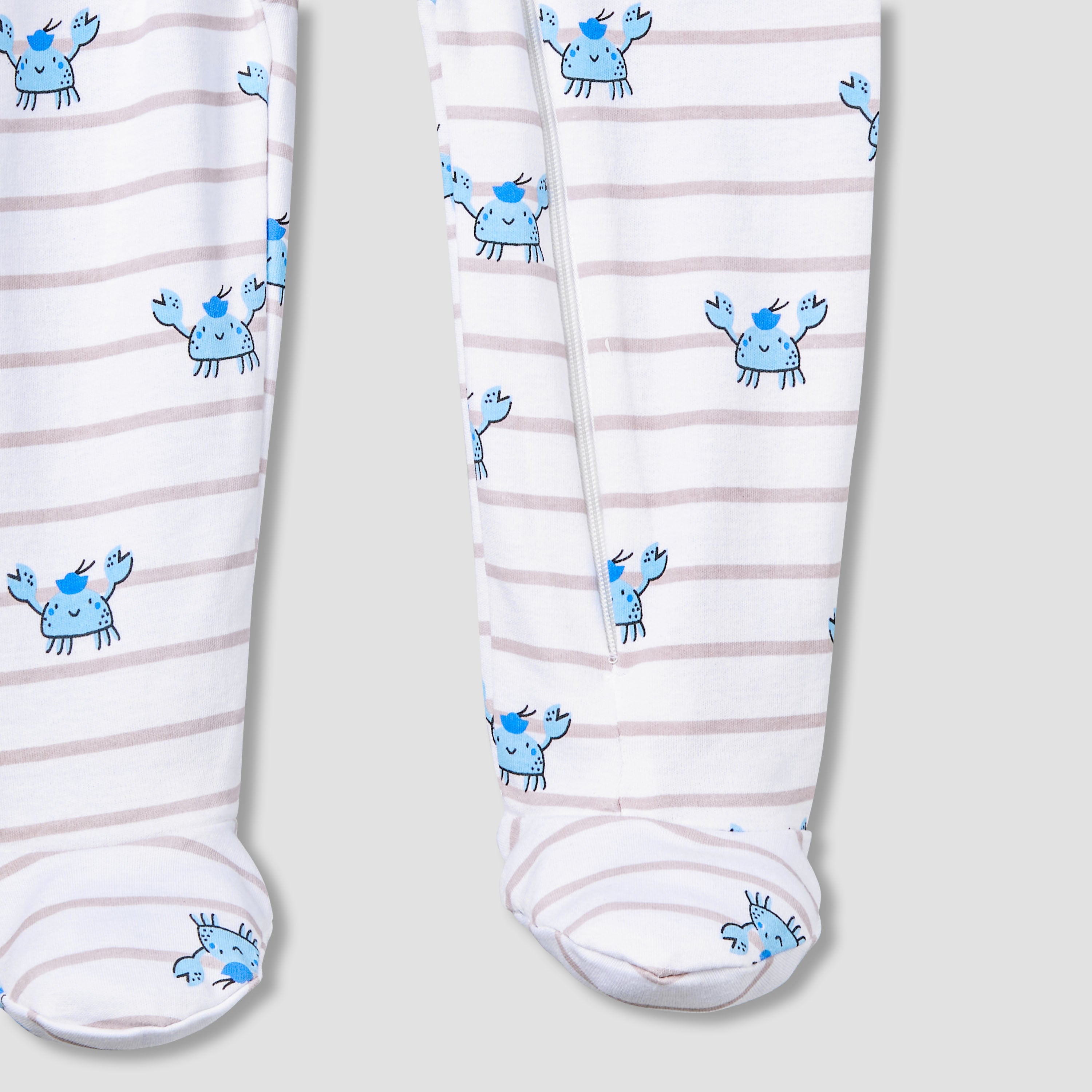 Juniors Cotton Round Neck Long Sleeve Sleepsuit with Zip Closure