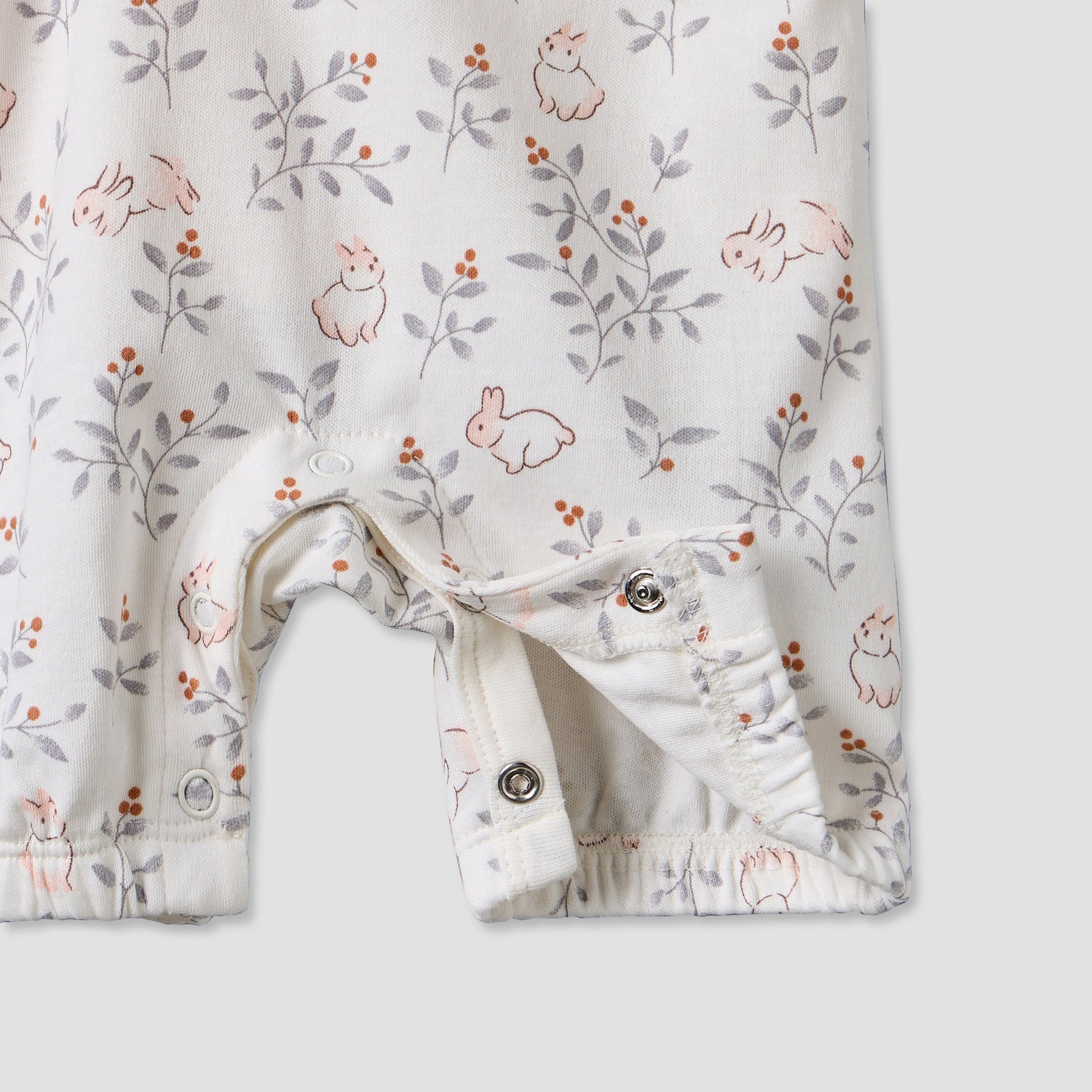 Juniors Round Neck Short Sleeves T-shirt and Dungaree Set with Bunny Print