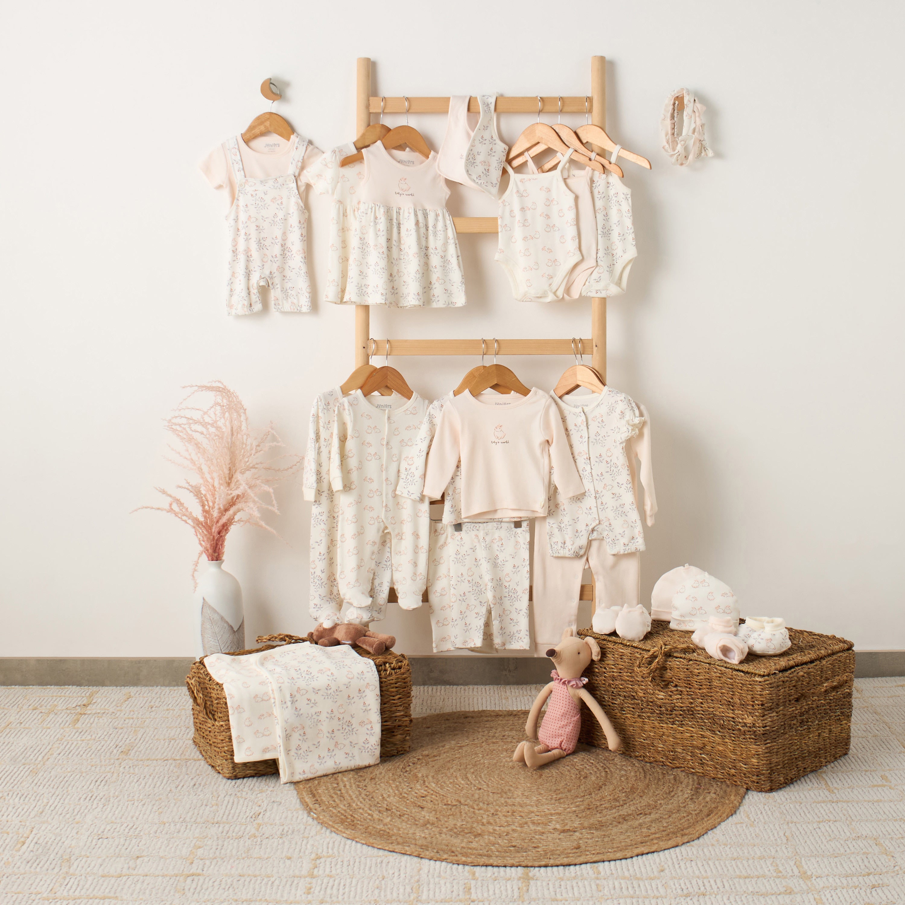 Juniors Round Neck Short Sleeves T-shirt and Dungaree Set with Bunny Print