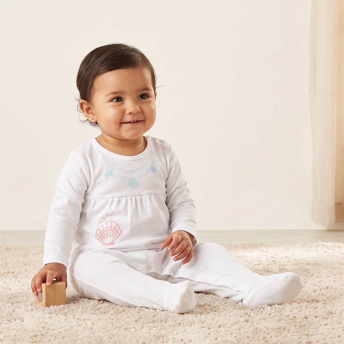 Juniors Cotton Crew Neck Long Sleeves Sleepsuit with Aquatic Print