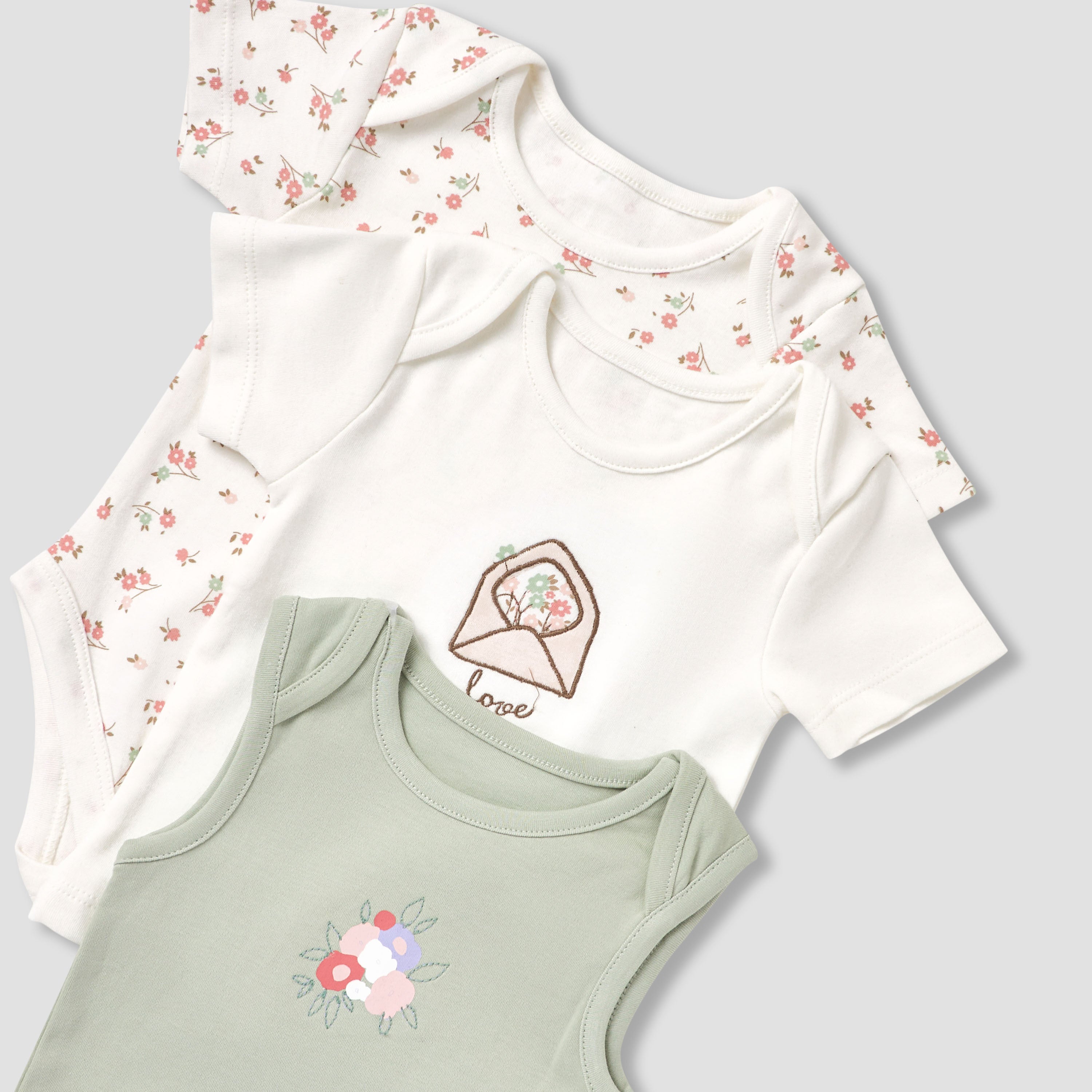 Set of 14 Juniors Clothing Gift Set with Floral Print