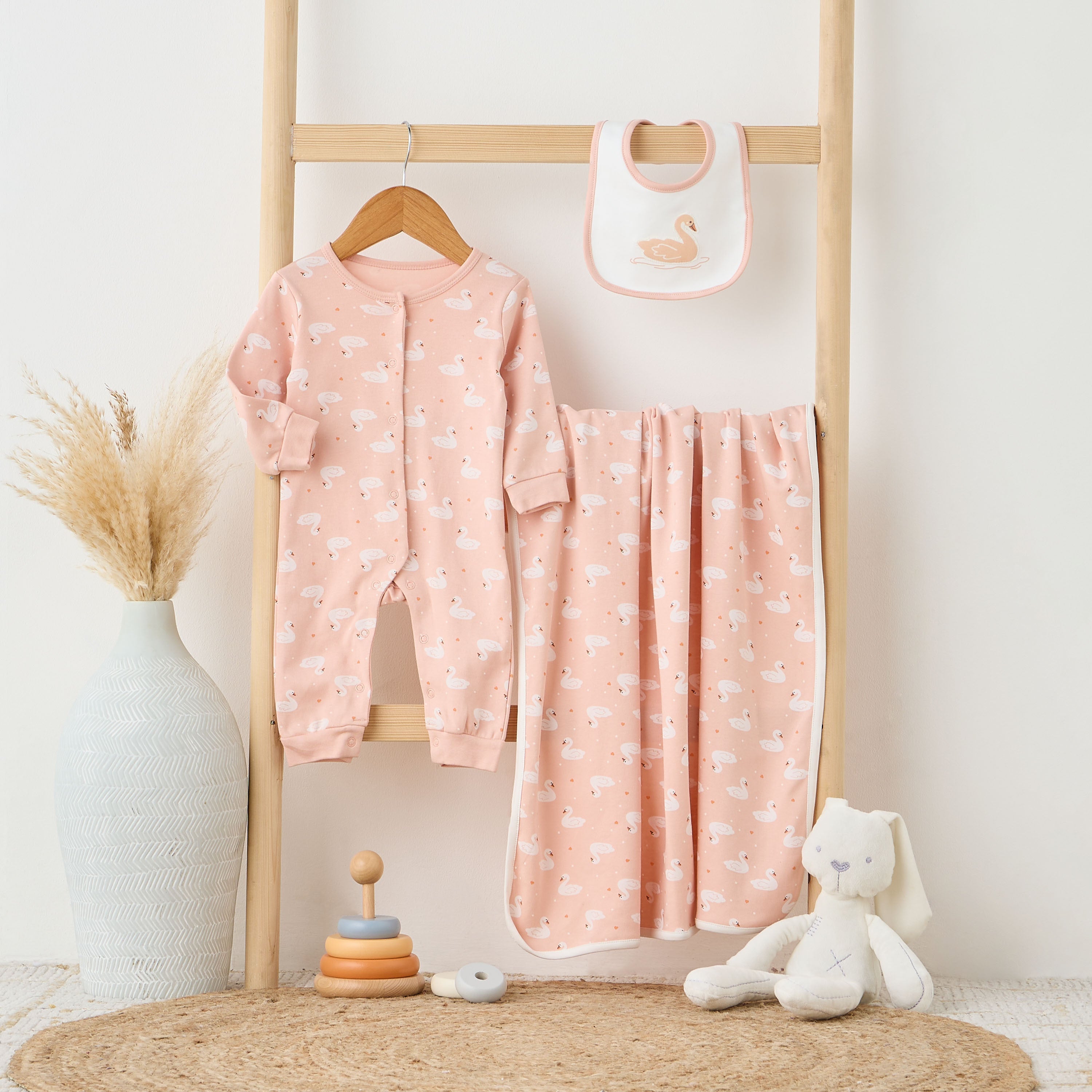 Juniors Swan Print Sleepsuit with Bib and Blanket