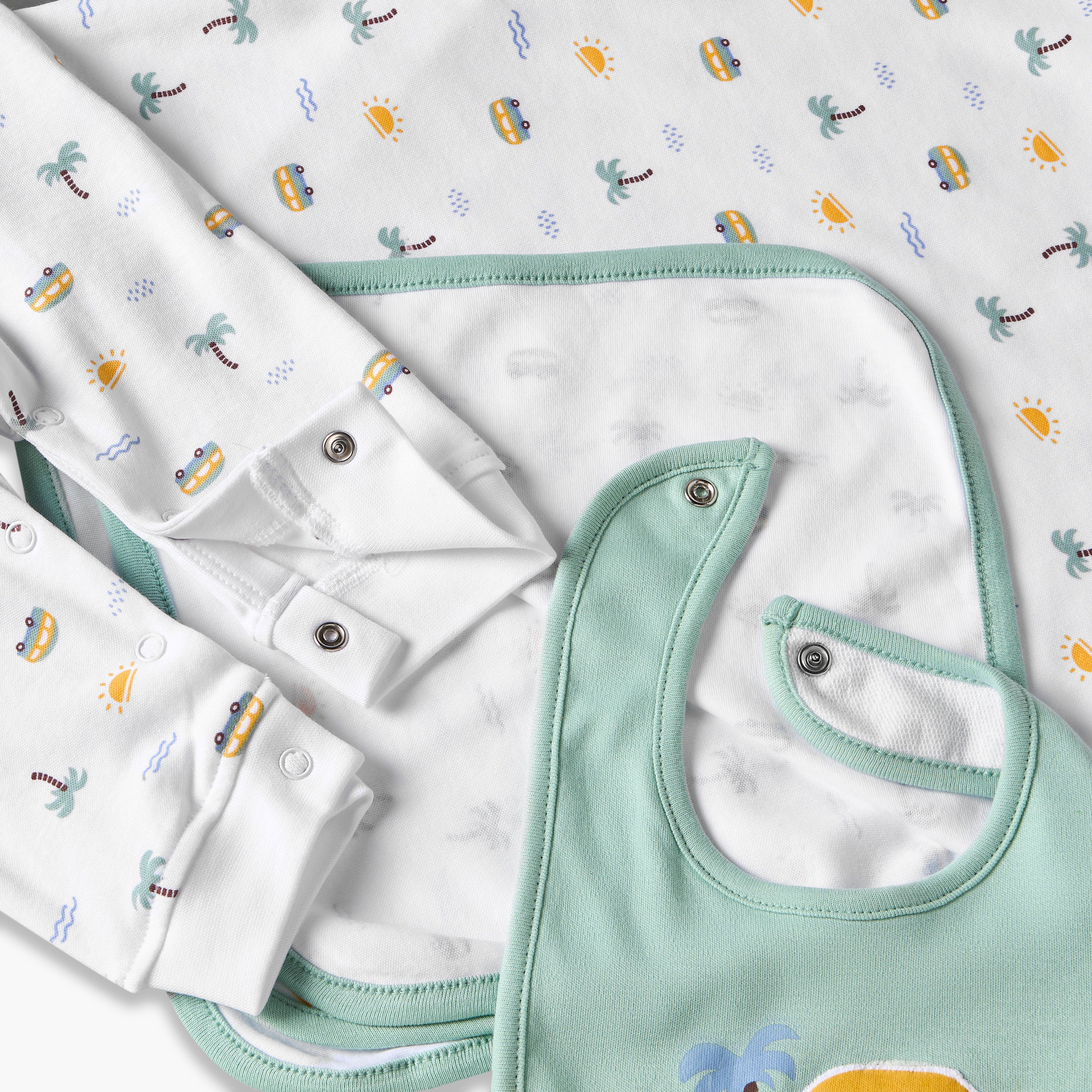 Set of 3 Juniors Clothing Gift Set with Print