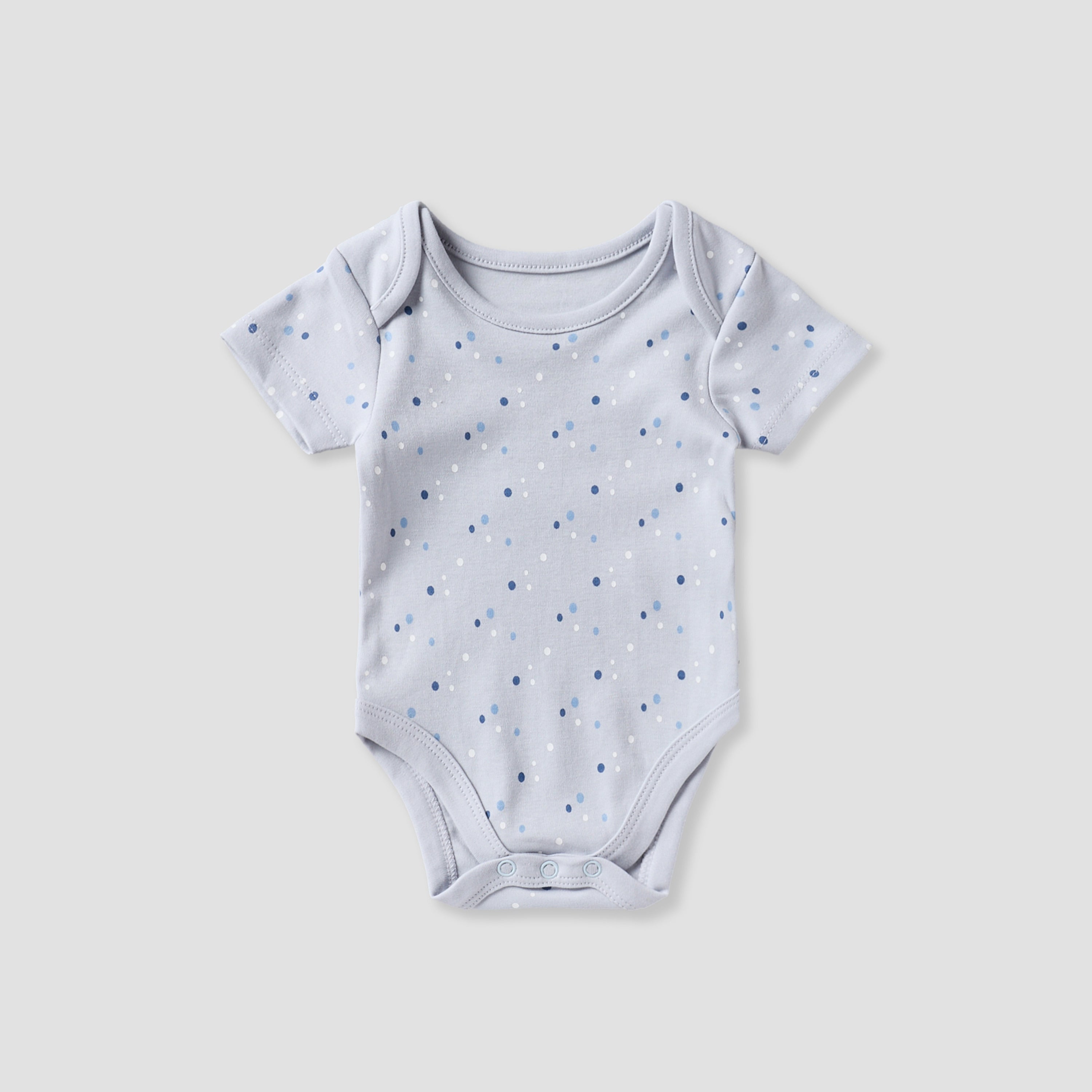 Set of 6 Juniors Clothing Gift Set with Star Print