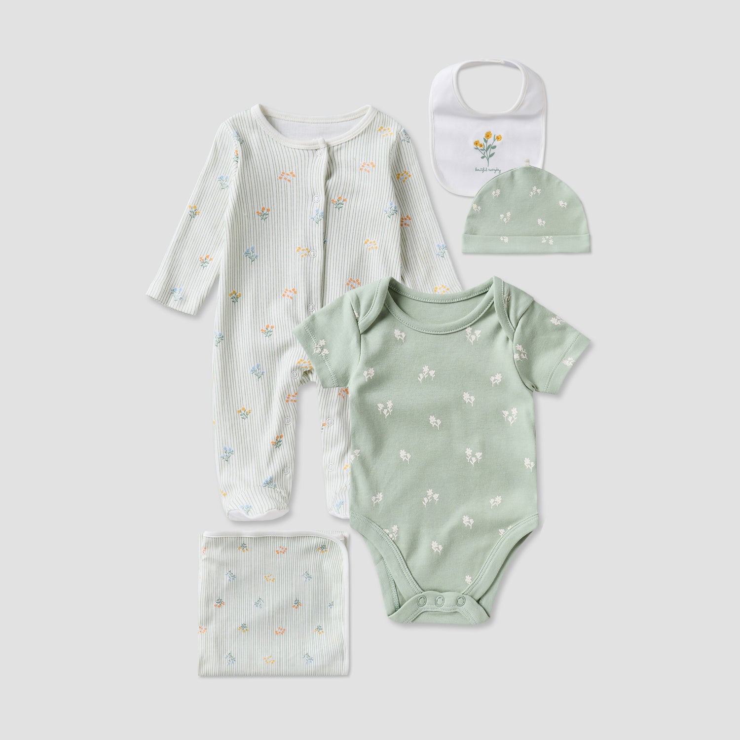 Set of 6 Juniors Clothing Gift Set with Floral Print