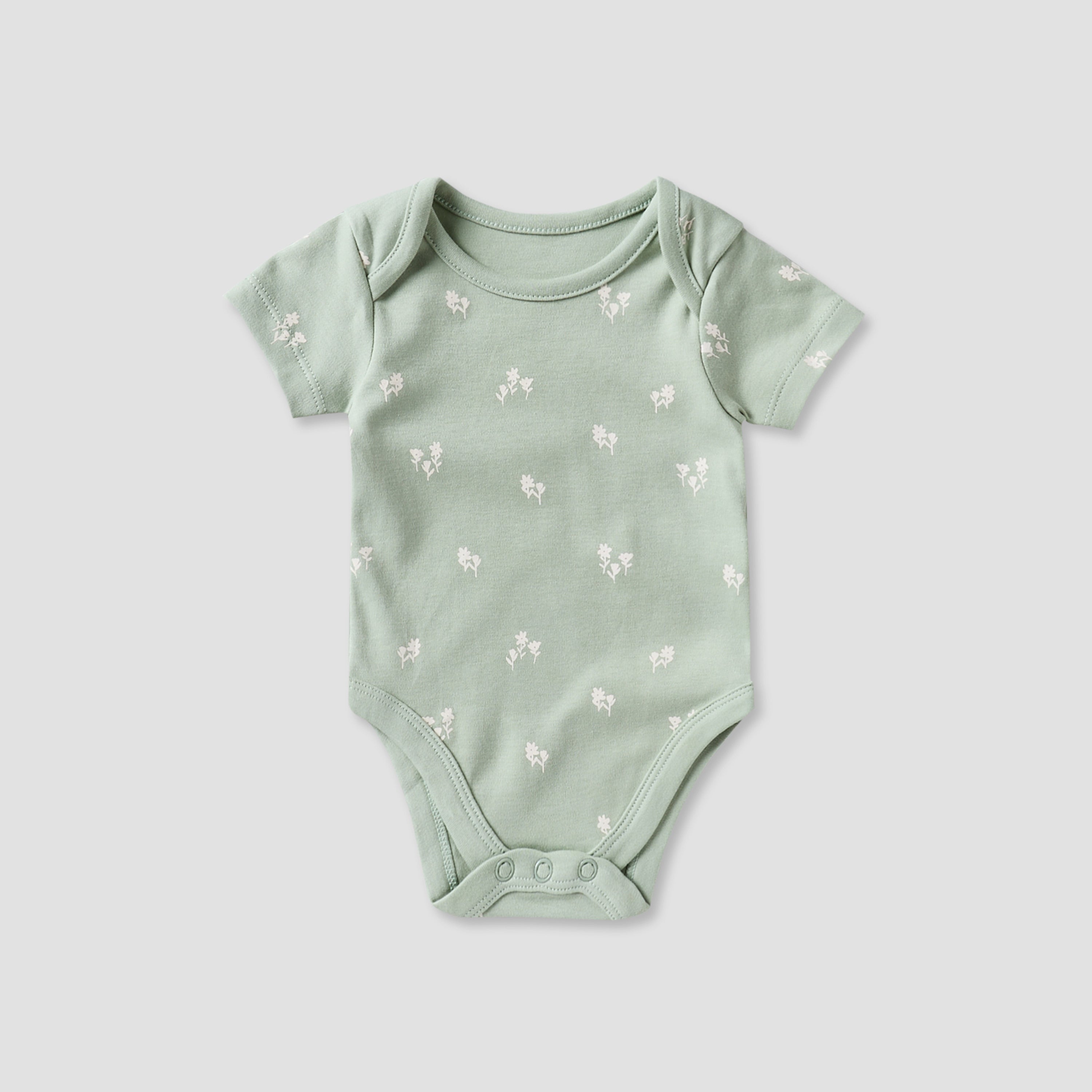 Set of 6 Juniors Clothing Gift Set with Floral Print