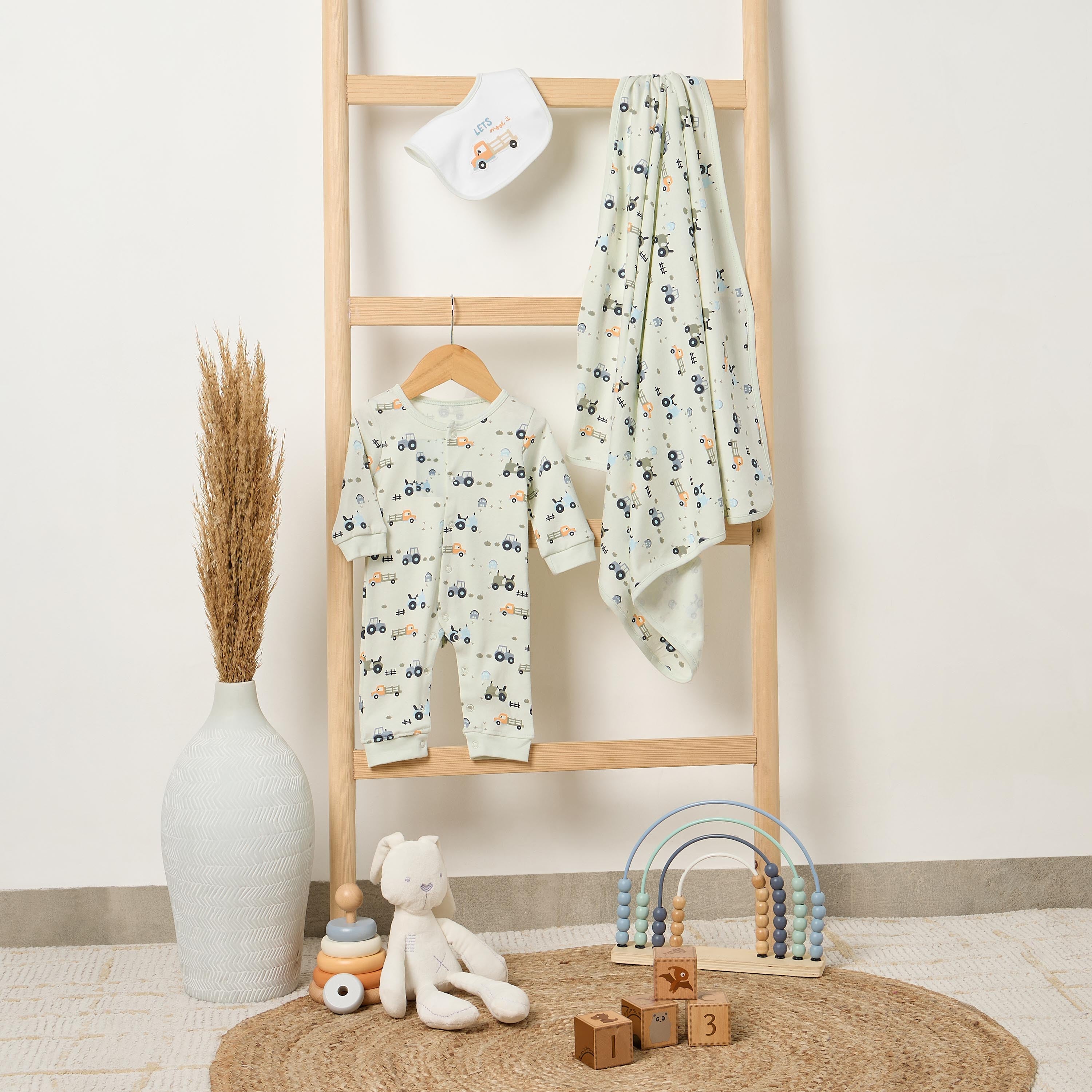 Set of 3 Juniors Clothing Gift Set with Snap Button Closure