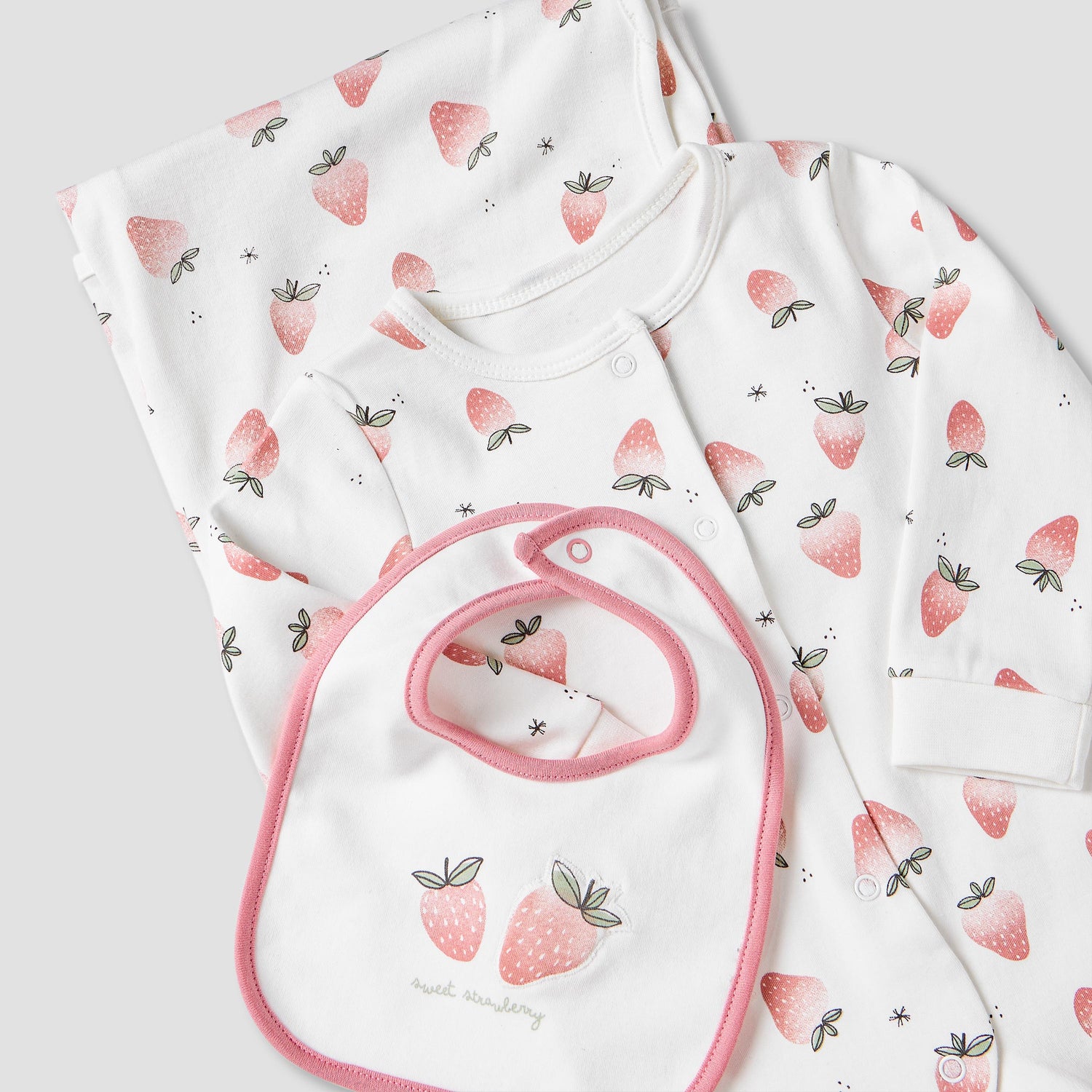 Set of 3 Juniors Clothing Gift Set with Snap Button Closure