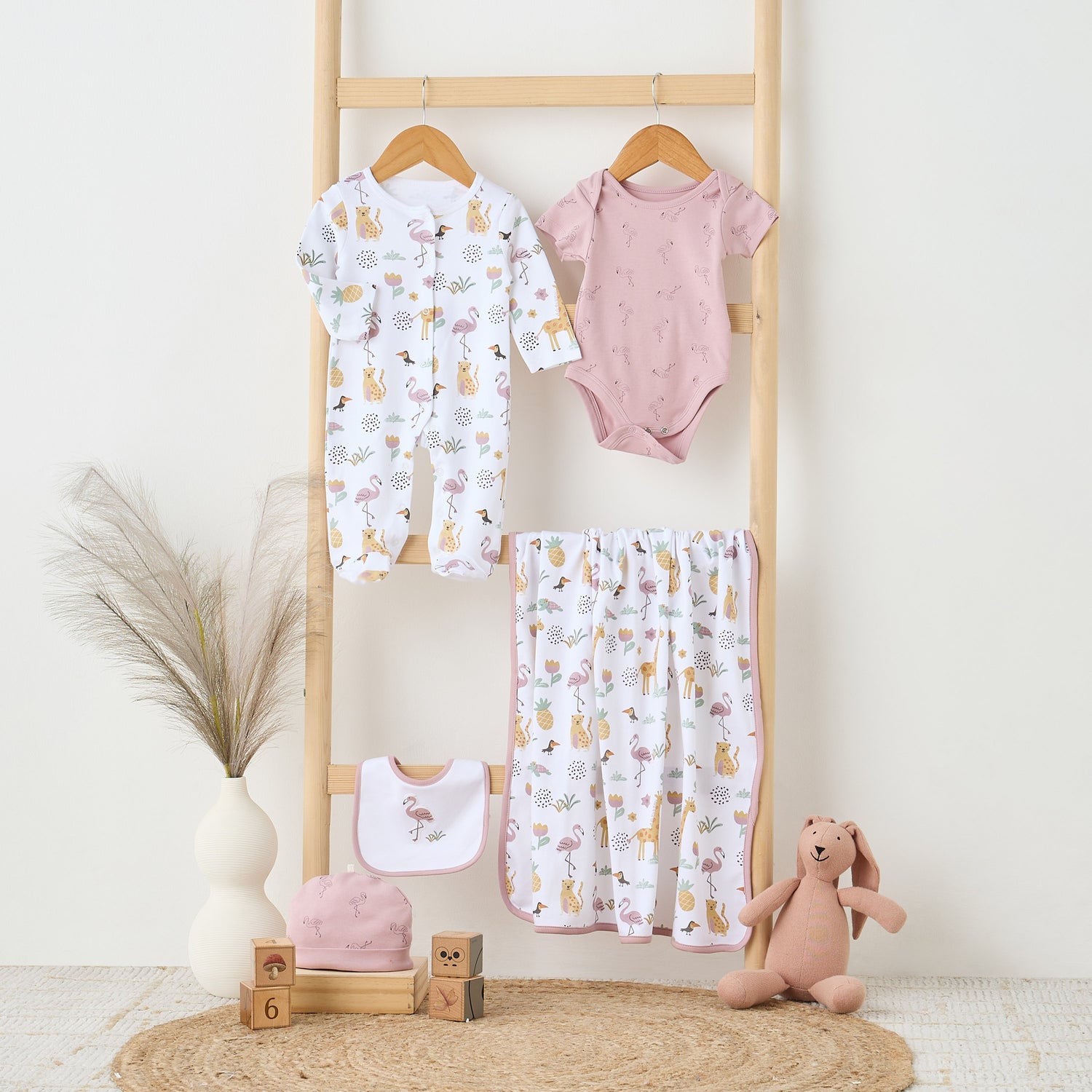 Juniors 6-Piece Printed Clothing Gift Set