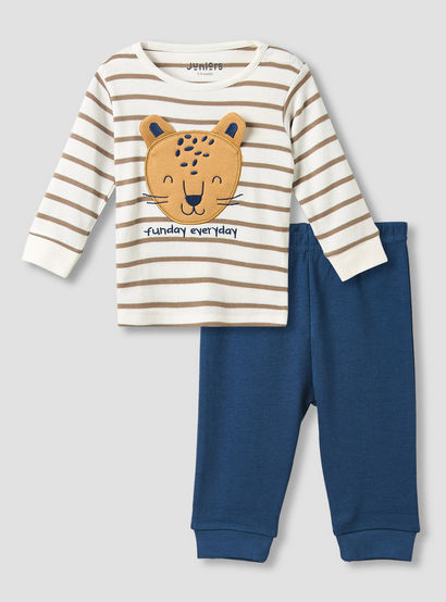 Juniors Cotton Long Sleeves Pyjama Set with Bunny Applique-baby-girls-clothing-nightwear-pyjamasets-image-1