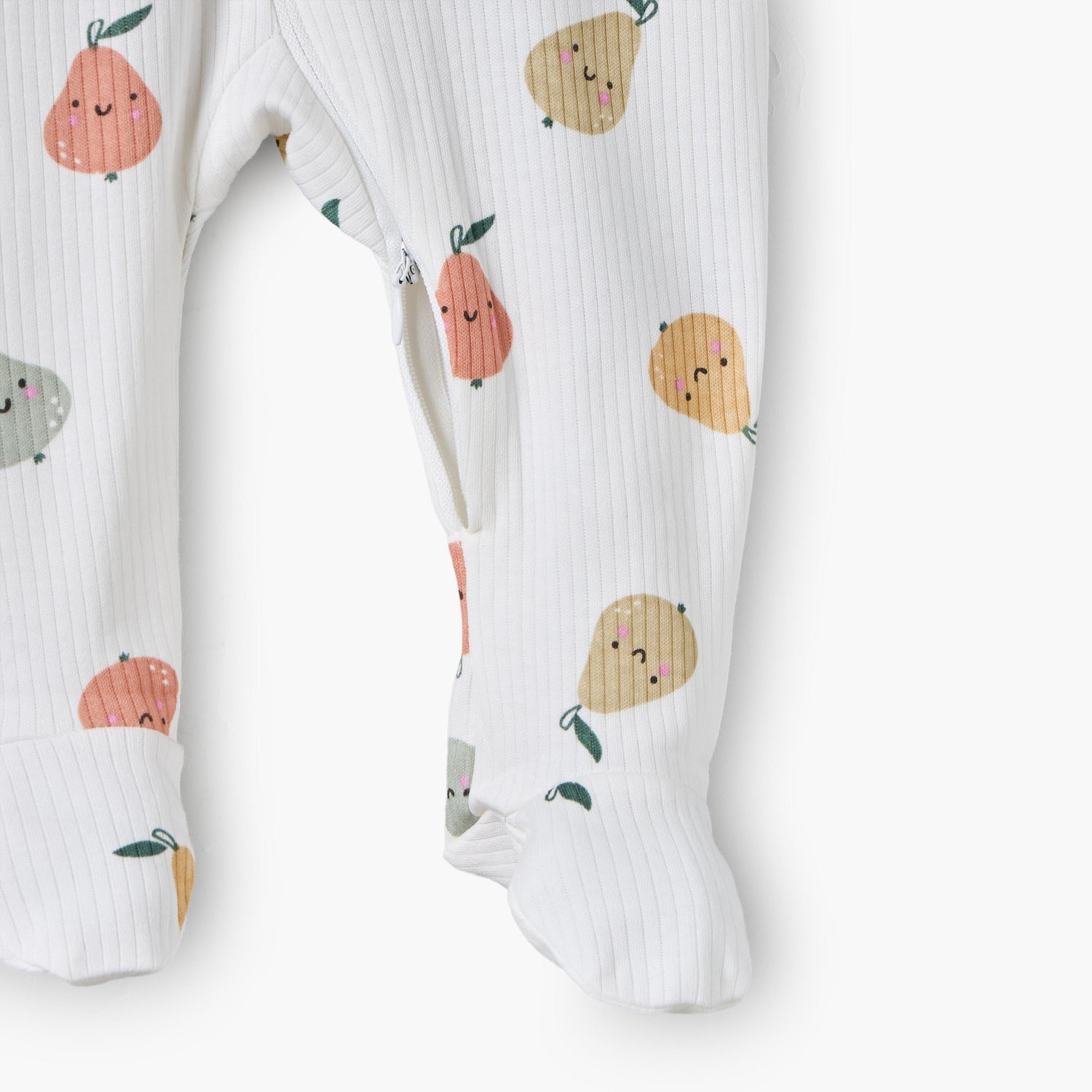 Juniors Cotton Round Neck Long Sleeves Sleepsuit with Fruit Print