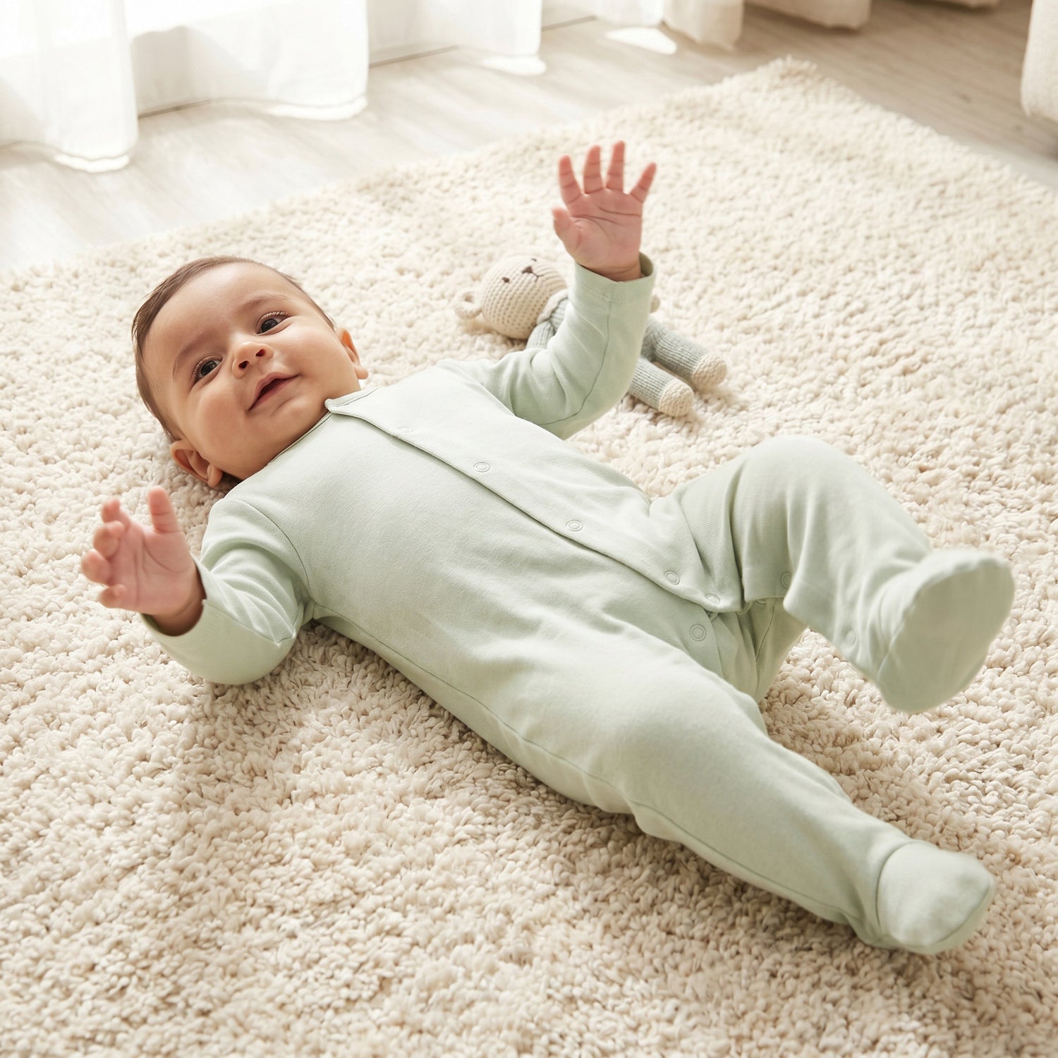 Pack of 5 Juniors Cotton Crew Neck Long Sleeves Sleepsuit with Snap Button Closure
