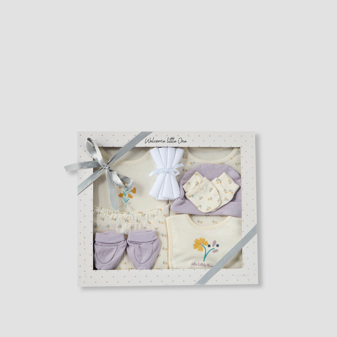 Juniors 9-Piece Girls Gift Set - Cotton - Sleeveless T-shirt, Pyjamas, Bib, Booties - Printed - Multicolour / 3-6 mths