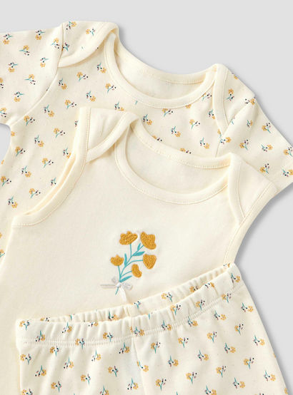 Juniors 9-Piece Girls Gift Set - Cotton - Sleeveless T-shirt, Pyjamas, Bib, Booties - Printed-baby-girls-clothing-setsandcoords-image-11