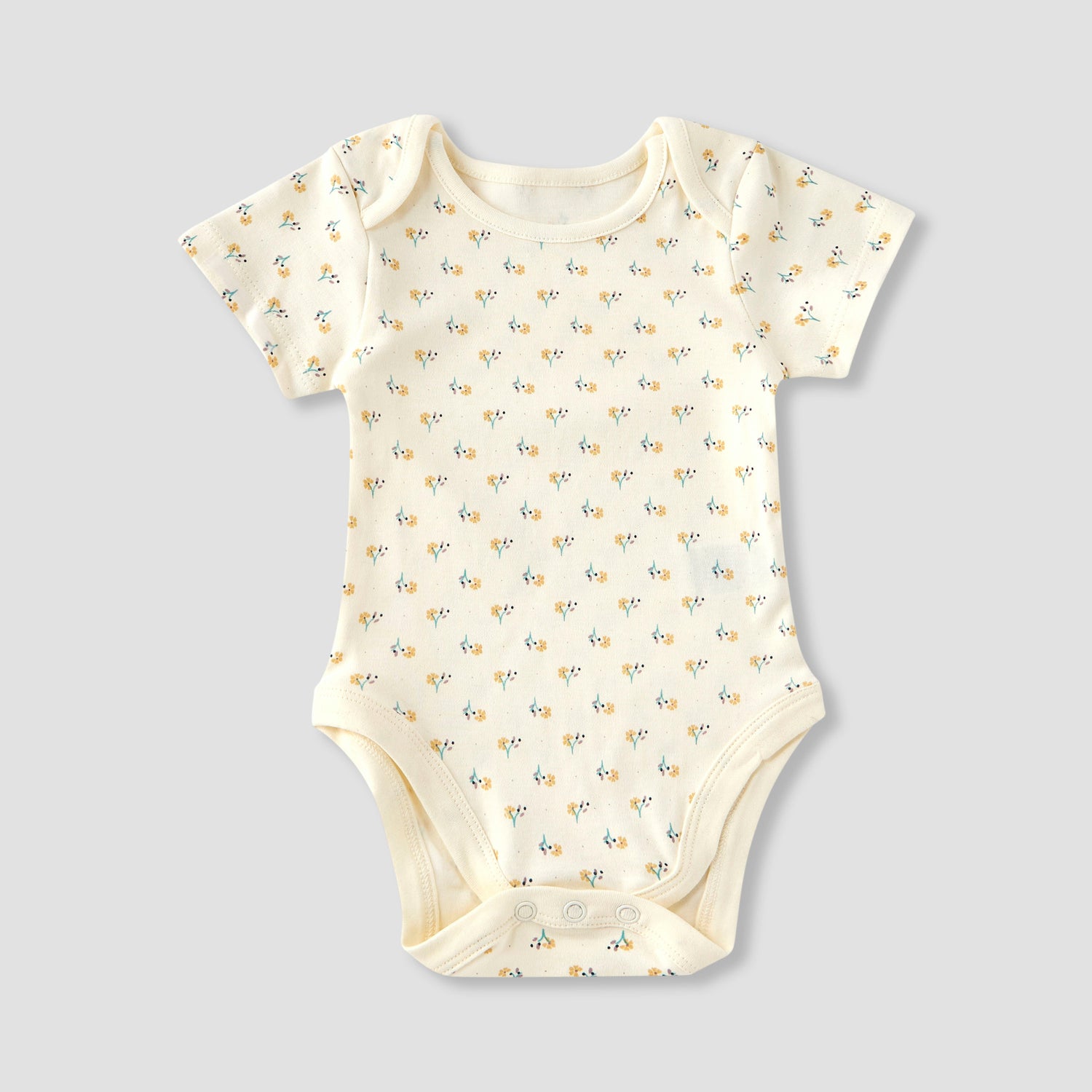 Juniors 9-Piece Girls Gift Set - Cotton - Sleeveless T-shirt, Pyjamas, Bib, Booties - Printed