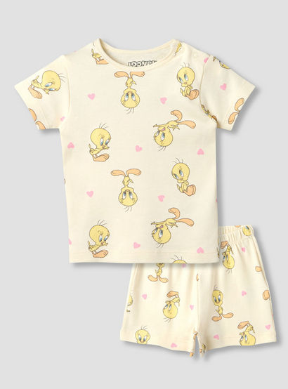 Warner Bros Round Neck Short Sleeve T-shirt and Shorts Set with Tweety Print-baby-girls-clothing-setsandcoords-image-2