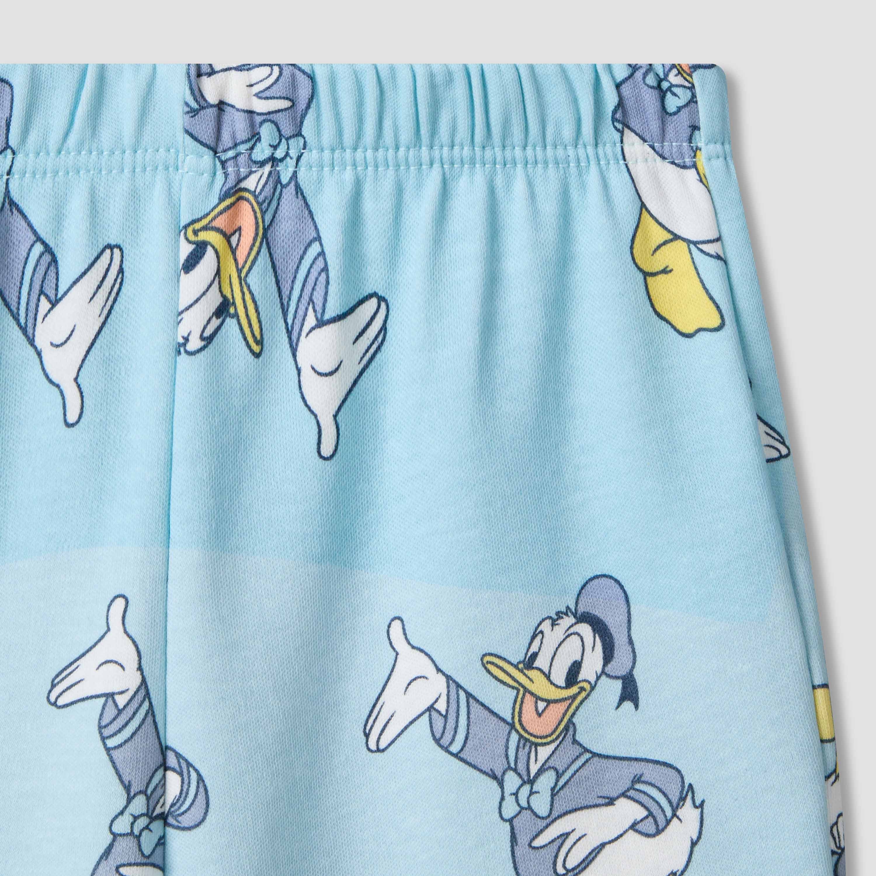 Disney Round Neck Short Sleeves T-shirt and Shorts Set with Donald Duck Print
