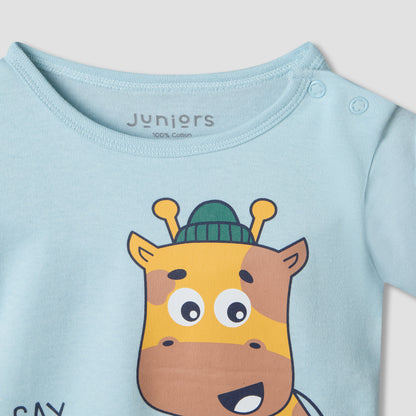 Juniors Round Neck Short Sleeves T-shirt and Shorts Set with Giraffe Print