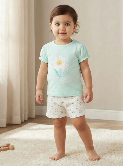 Juniors Round Neck Short Sleeves T-shirt and Shorts Set with Floral Print-baby-girls-clothing-setsandcoords-image-1